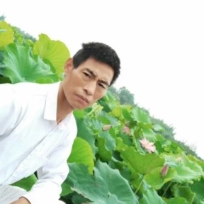 短靴给苗条的照片