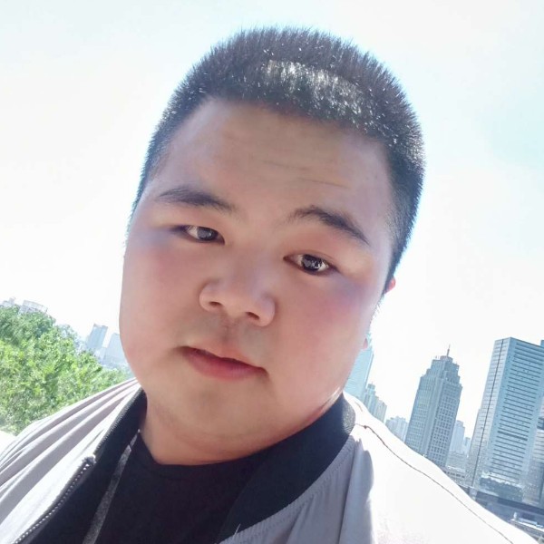 安静的花少少爷的照片