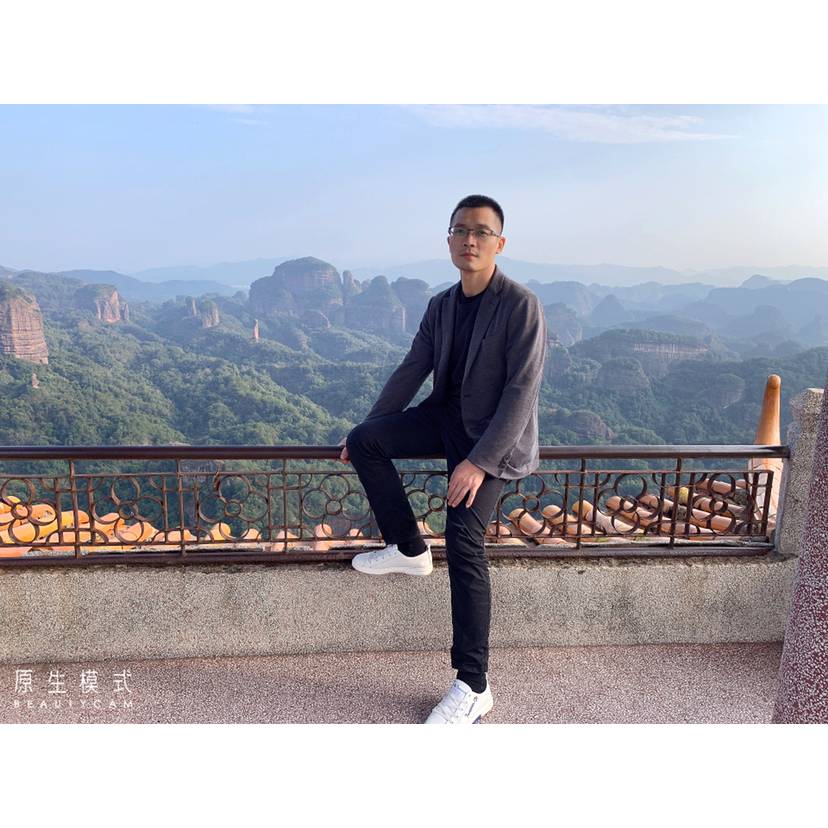 跳跃方大侠的照片