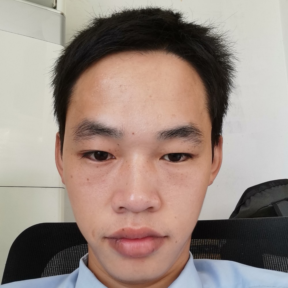 信伟的照片