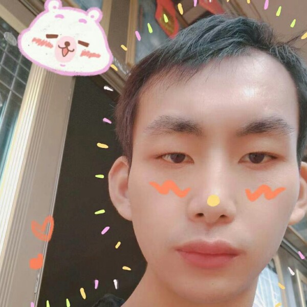 晨阳漫步怕孤单的照片