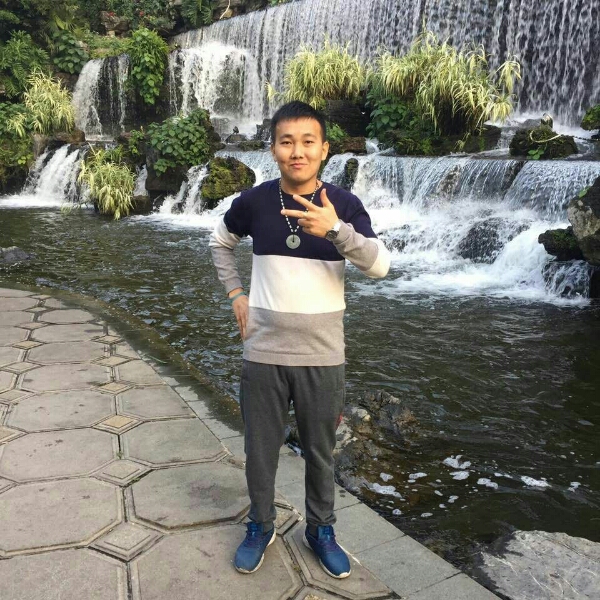 林卫东的照片