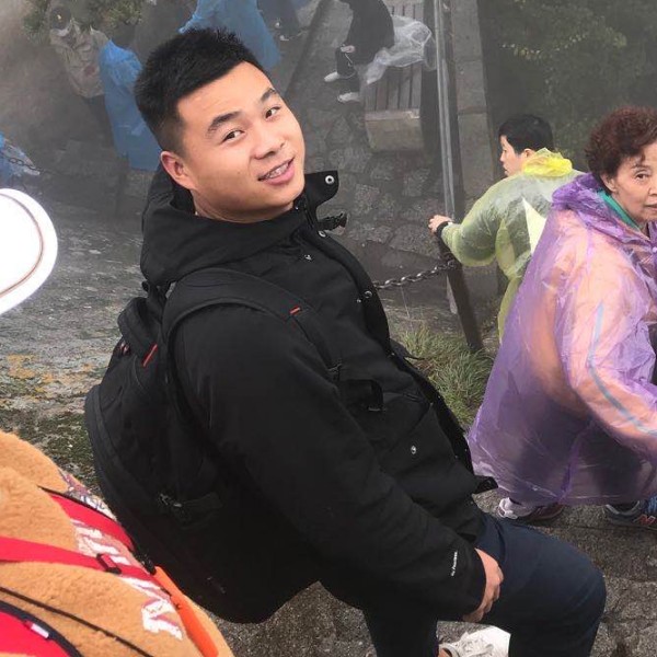 艾伦格的照片