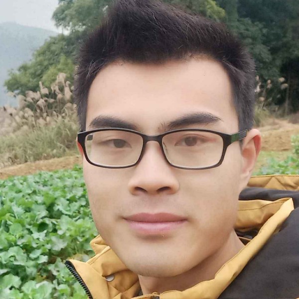 钥匙泪了机灵的照片