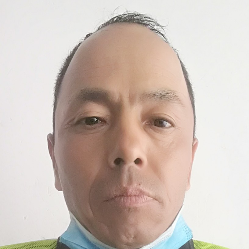 务实鞋子的照片