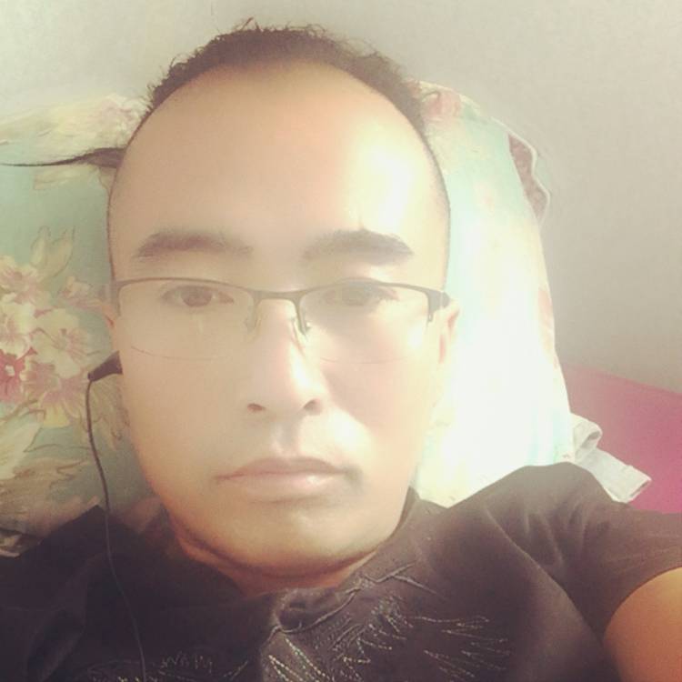 迷人苦恋往事的照片