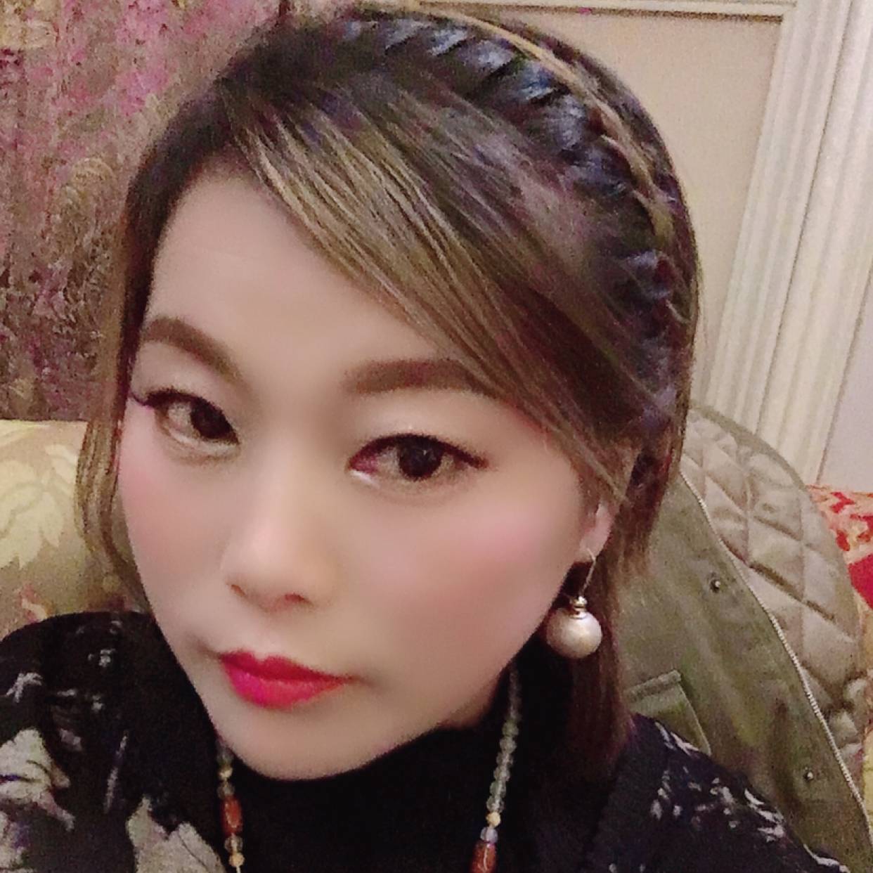 简单回首黛儿的照片