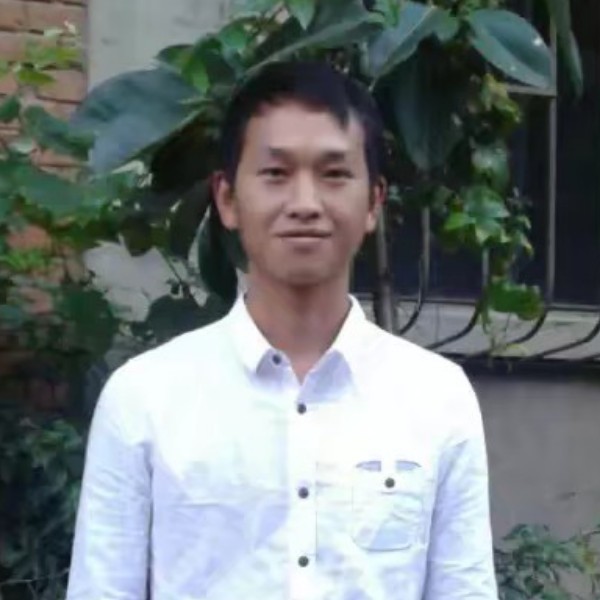 老实人的生活的照片