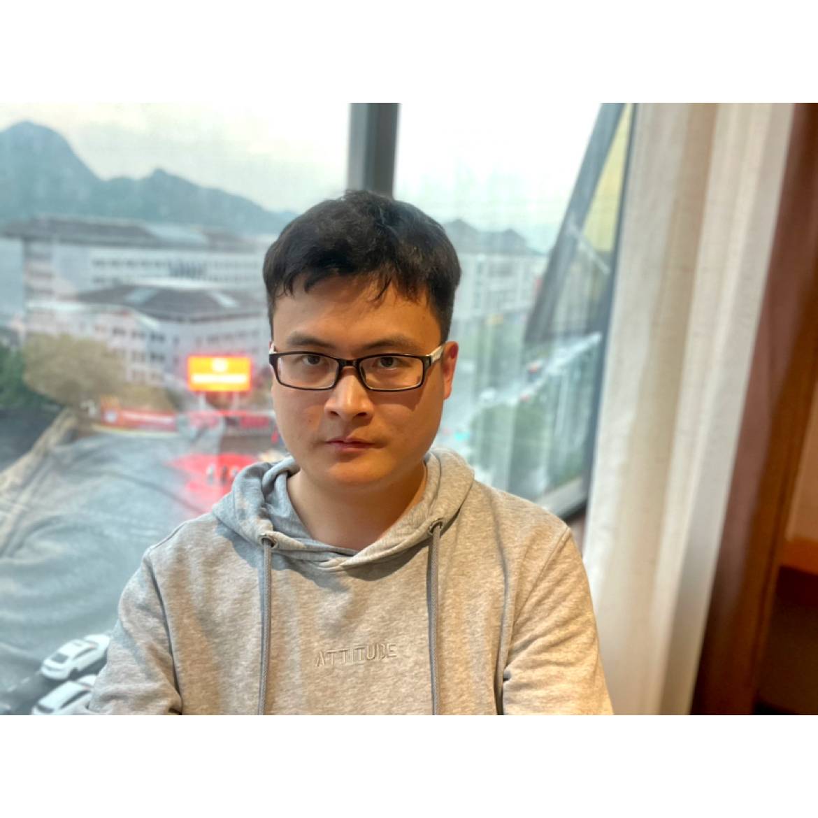快马加鞭奔赴而来的照片