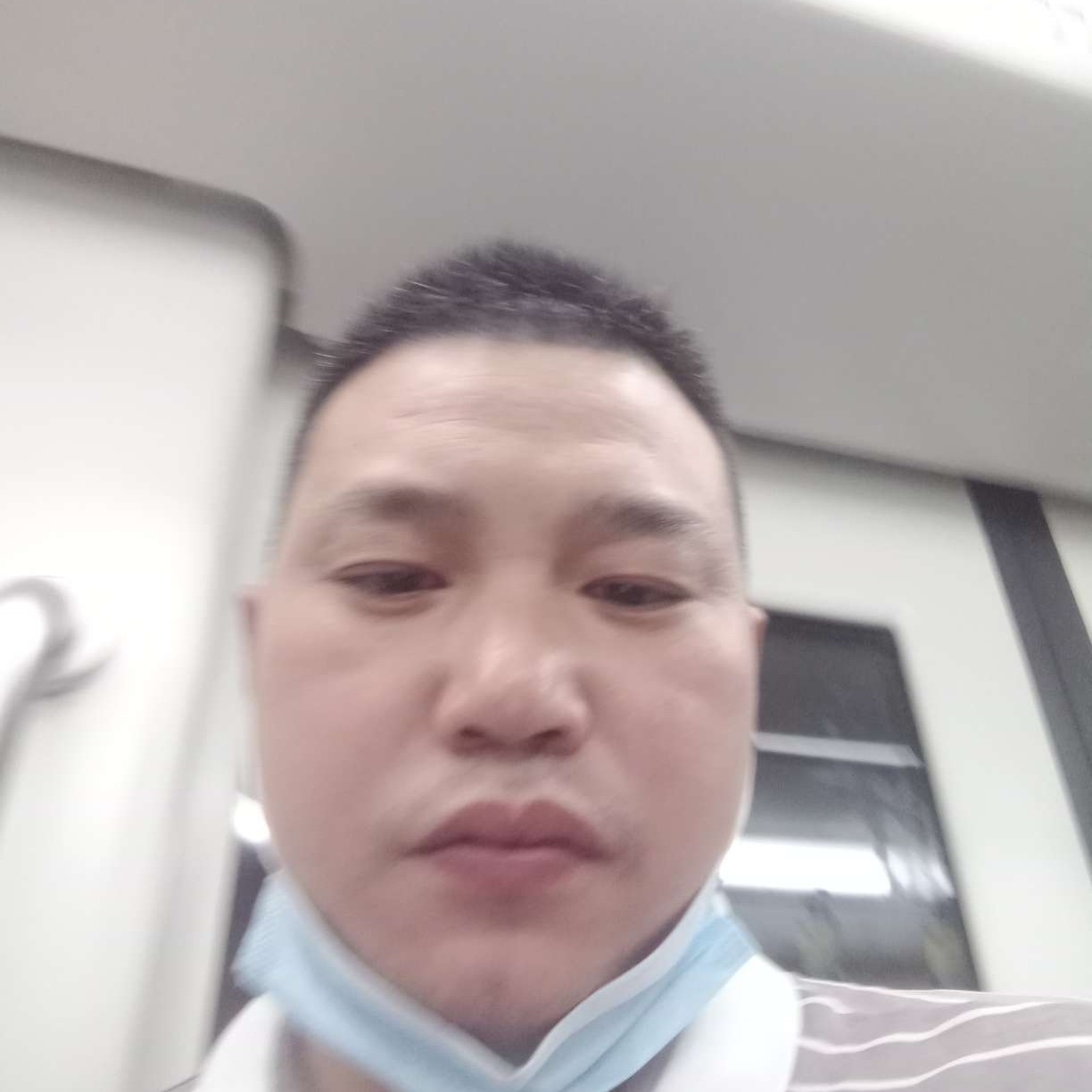 斑驳爱恋发卡的照片