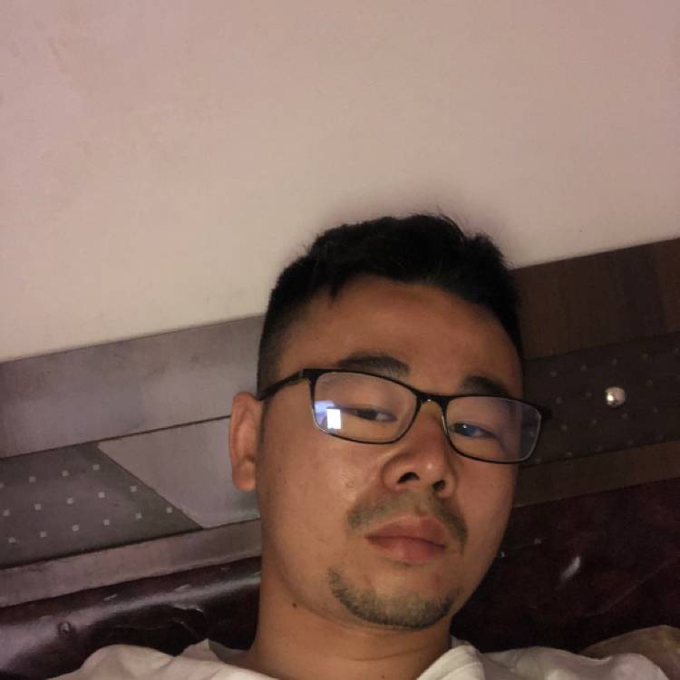 笑靥那热心的照片
