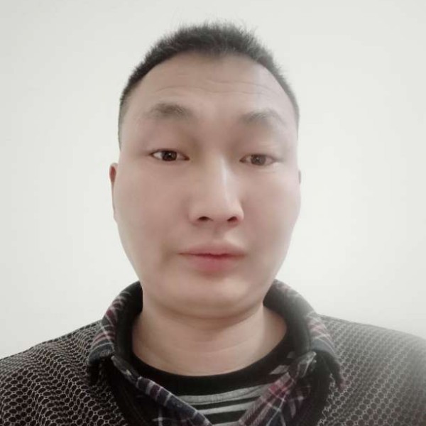 寻找心中的伴侣。的照片