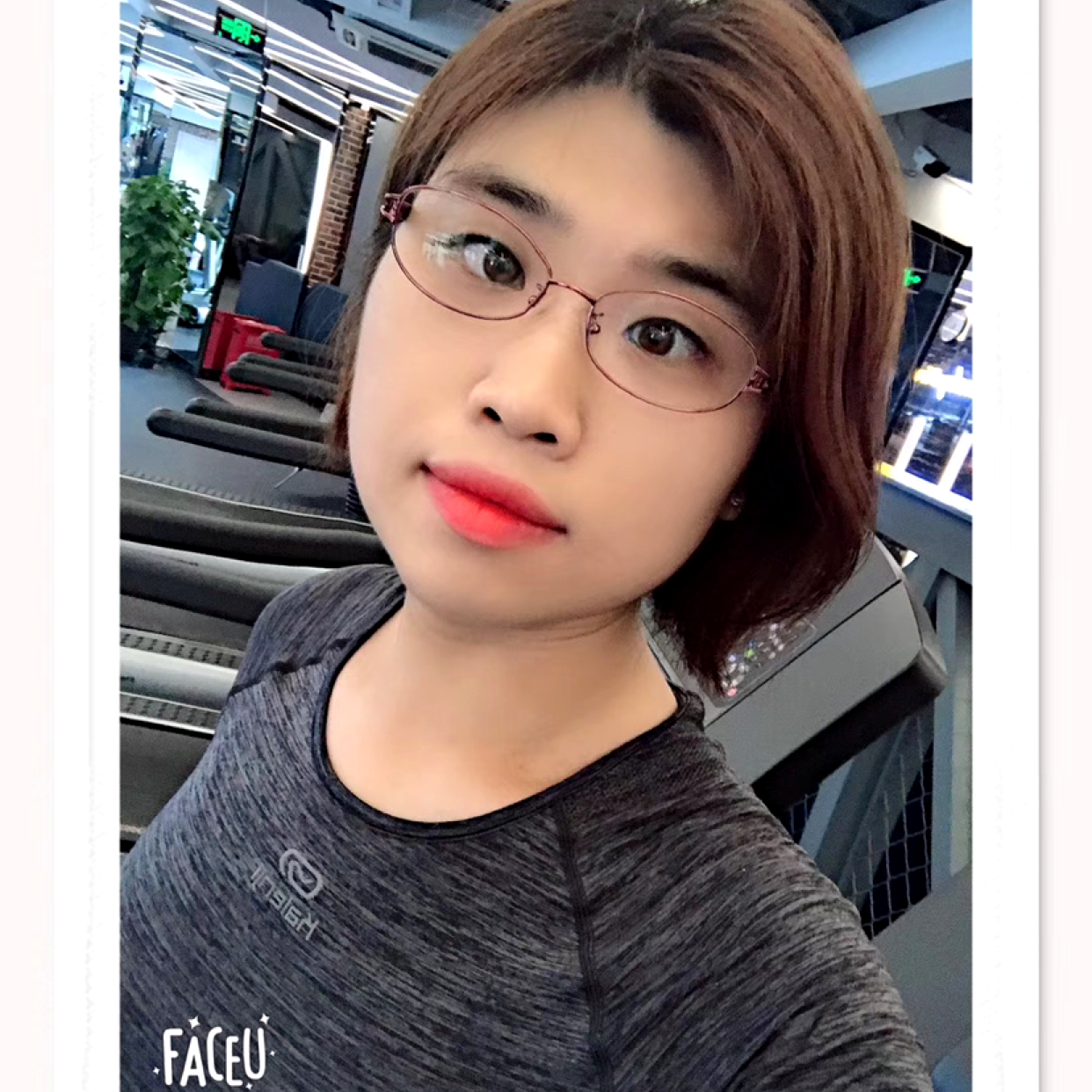 黯然迎小海豚的照片