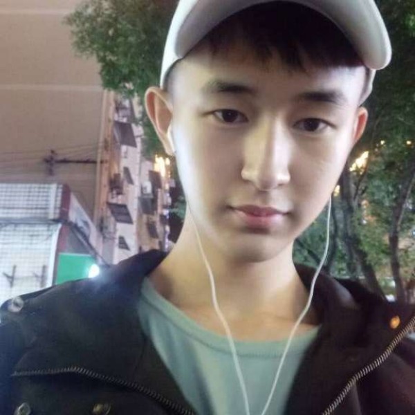 浪迹余生的照片