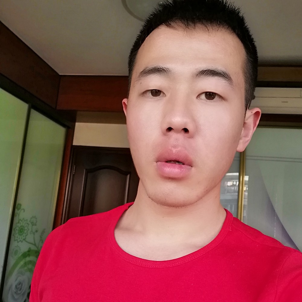 铮铮铁骨937的照片