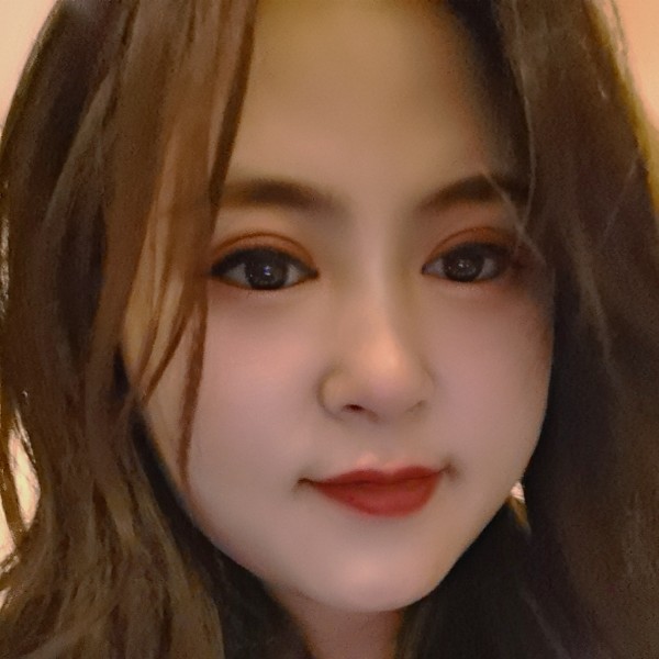 小奶猫的照片