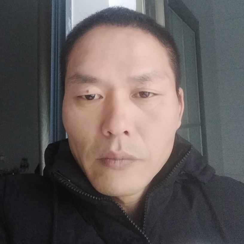 尋找另一半。的照片