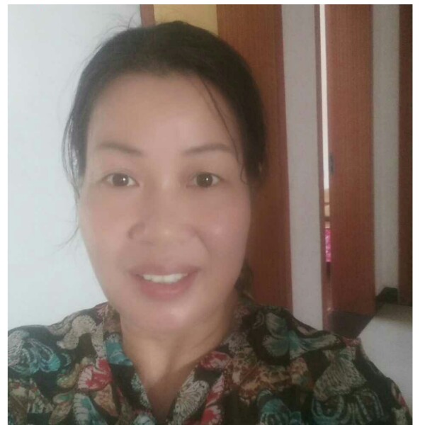 传统大姐的照片