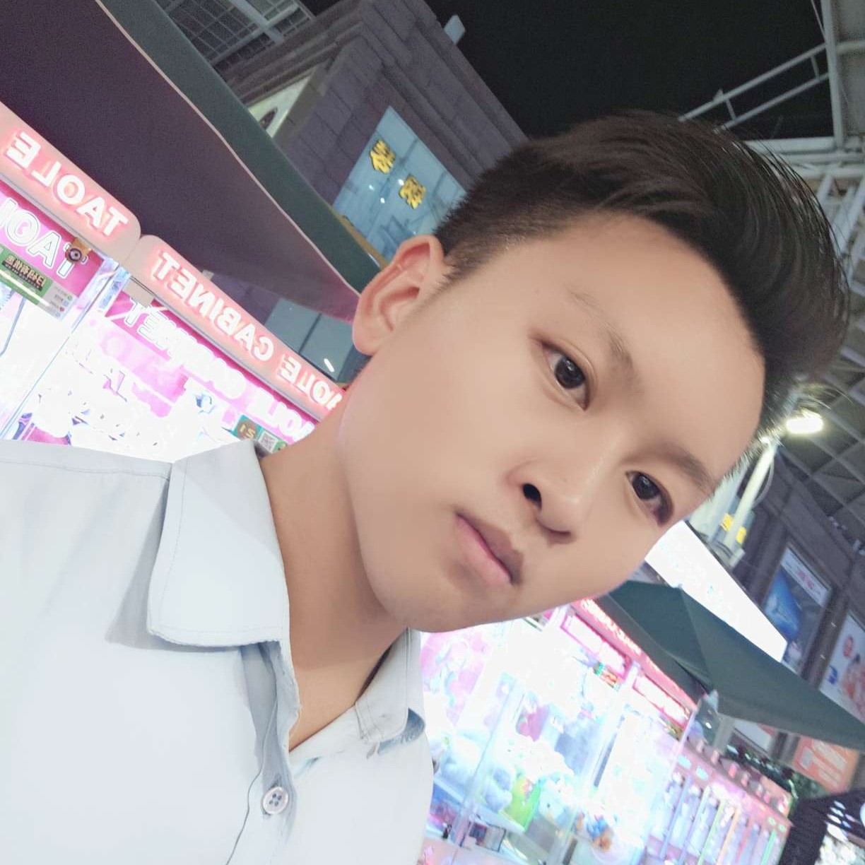 一纸荒年^0^的照片
