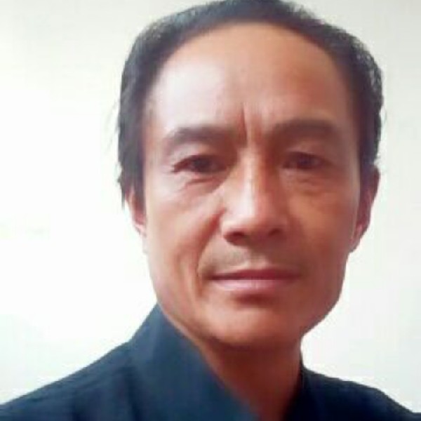 瓢泼大雨的照片