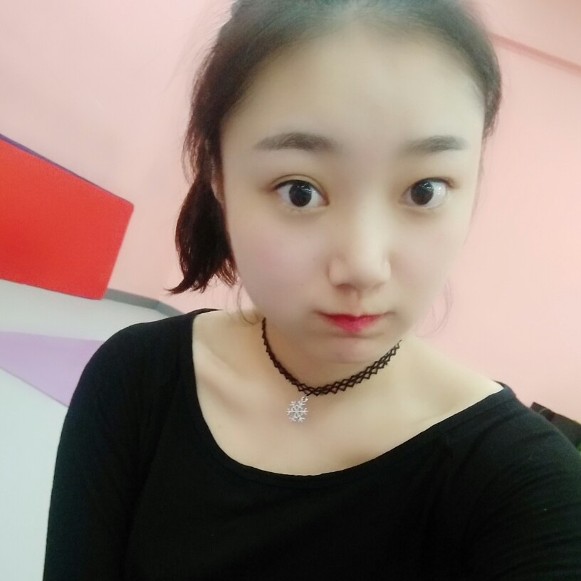 背后白羊的照片