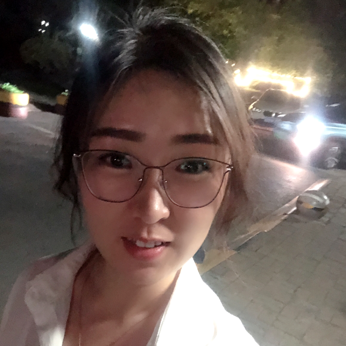 青花相许飘逸的照片
