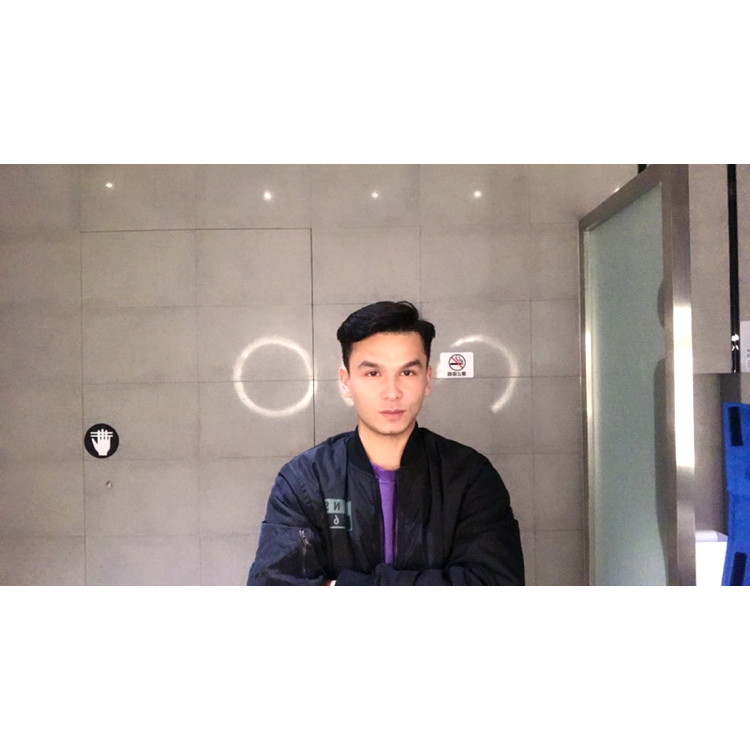老故事AliM的照片