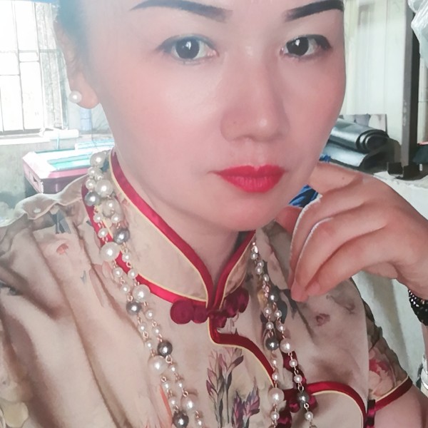 情如梦的照片