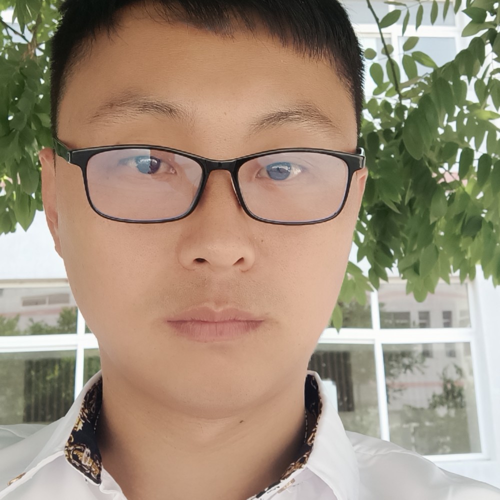 刘吉伟的照片