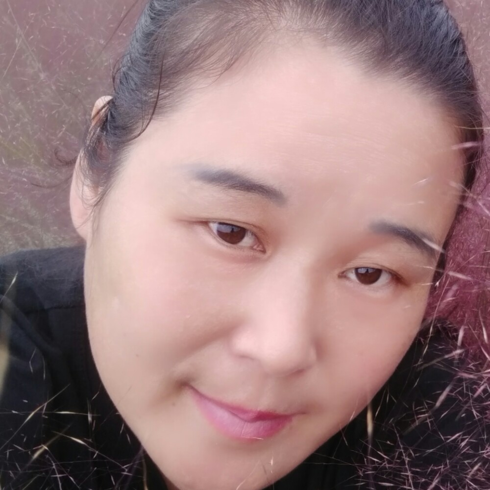 糖豆蹙眉甜蜜的照片