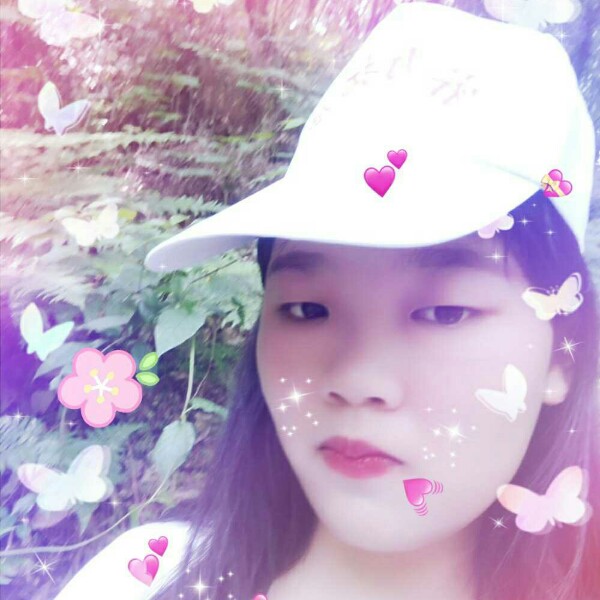 沉默迎青花的照片