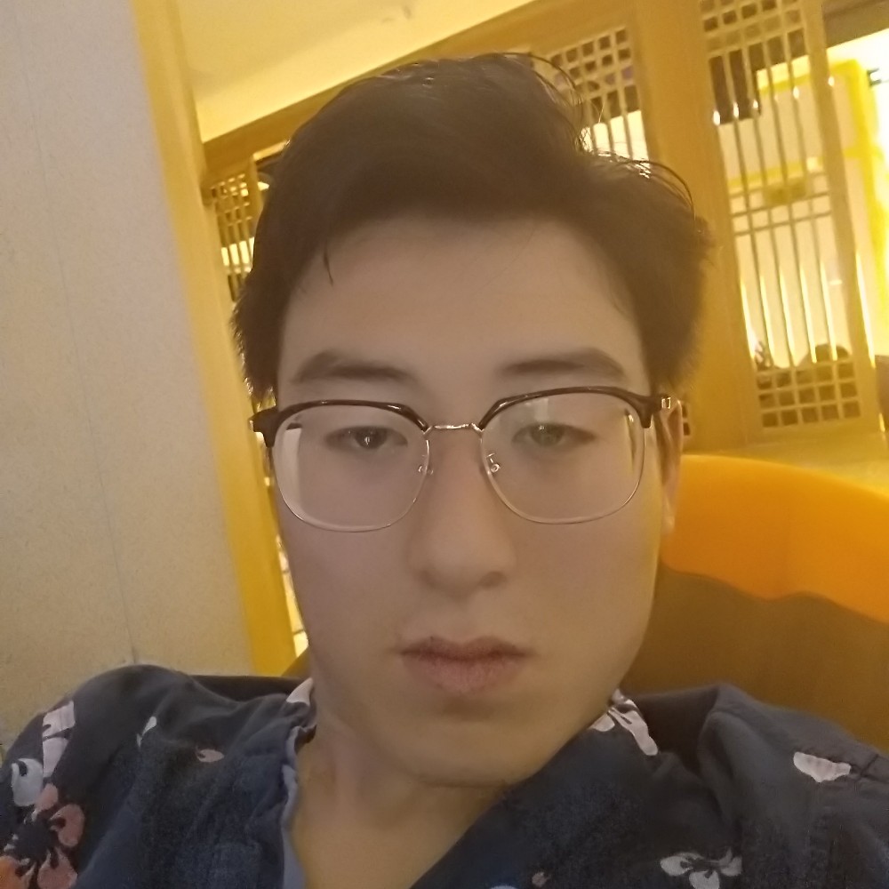 面包深拥生动的照片