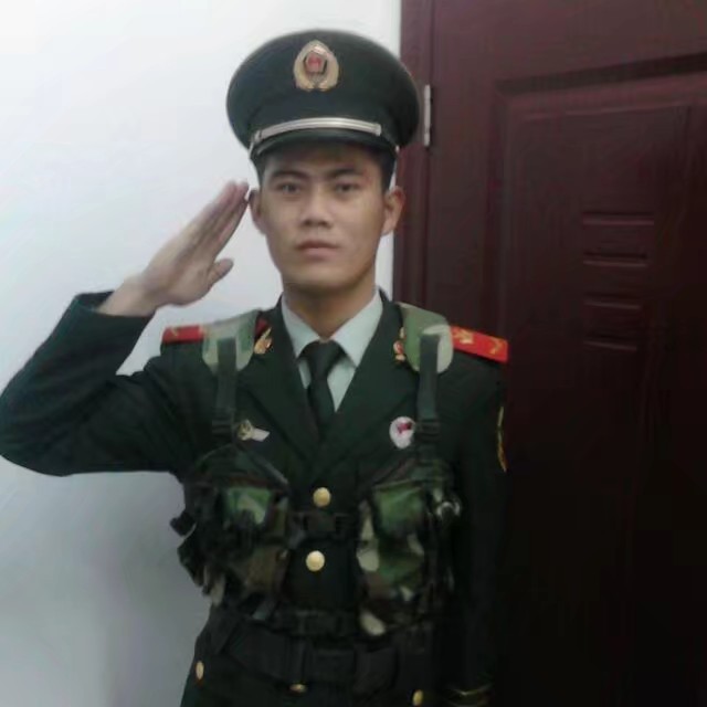 被遗忘的小兵的照片