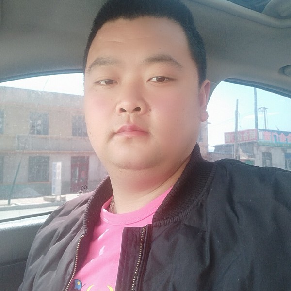 内向蹁跹山岚的照片