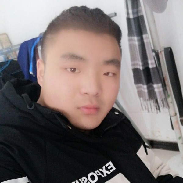 孤独演变路人的照片