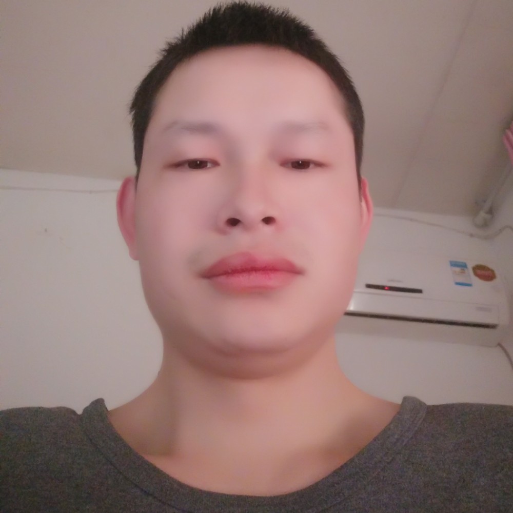 小兔子沉默的照片