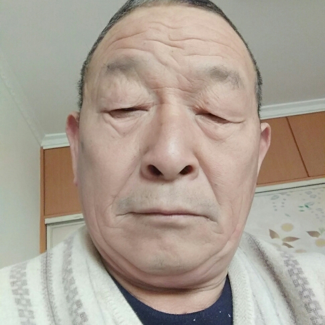 等待期待村的照片