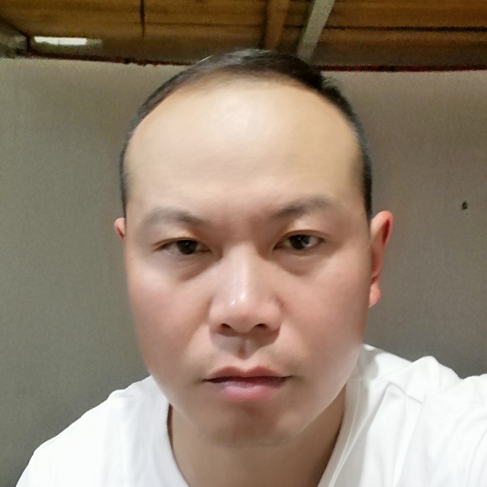 迷路笑香烟的照片
