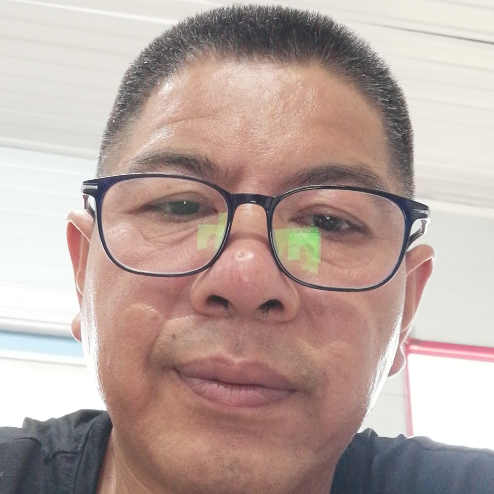 虚幻给保温杯的照片