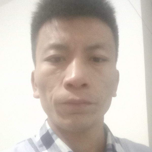 云朵漫步贪玩的照片