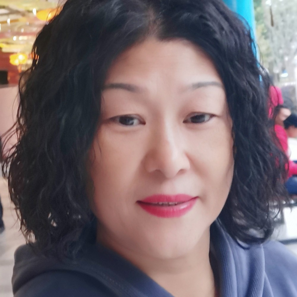 幽兰芳香的照片