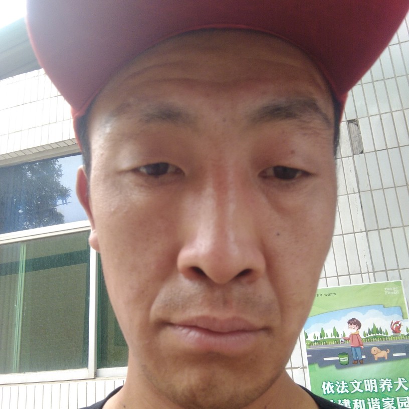 魁梧停止路人的照片
