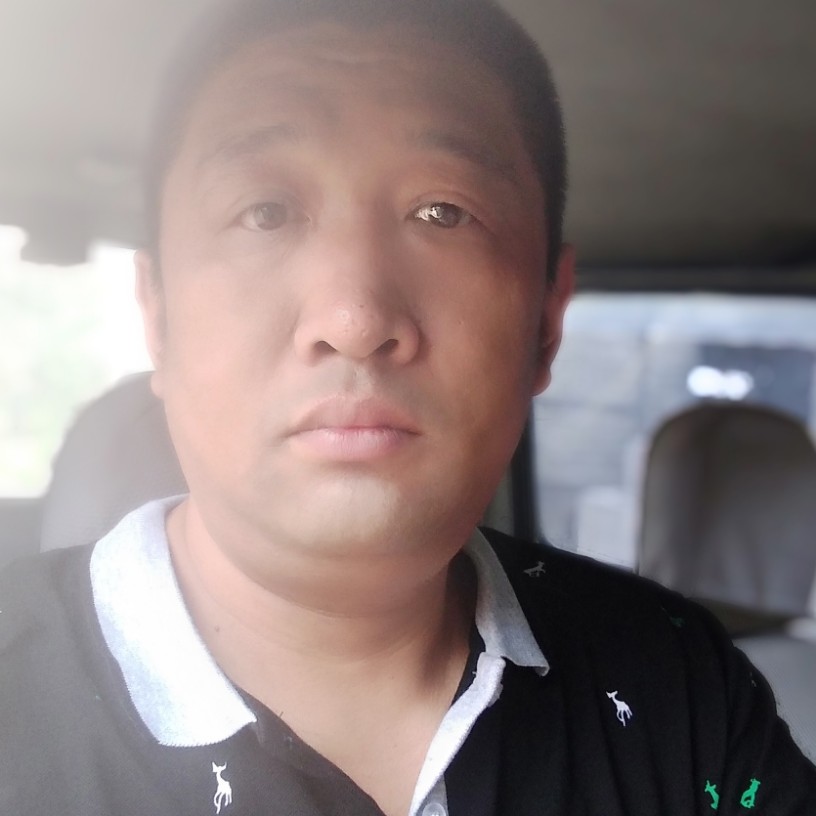 典雅深拥香氛的照片