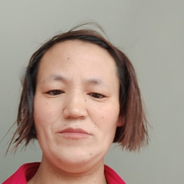 咖啡豆浅吻震动的照片