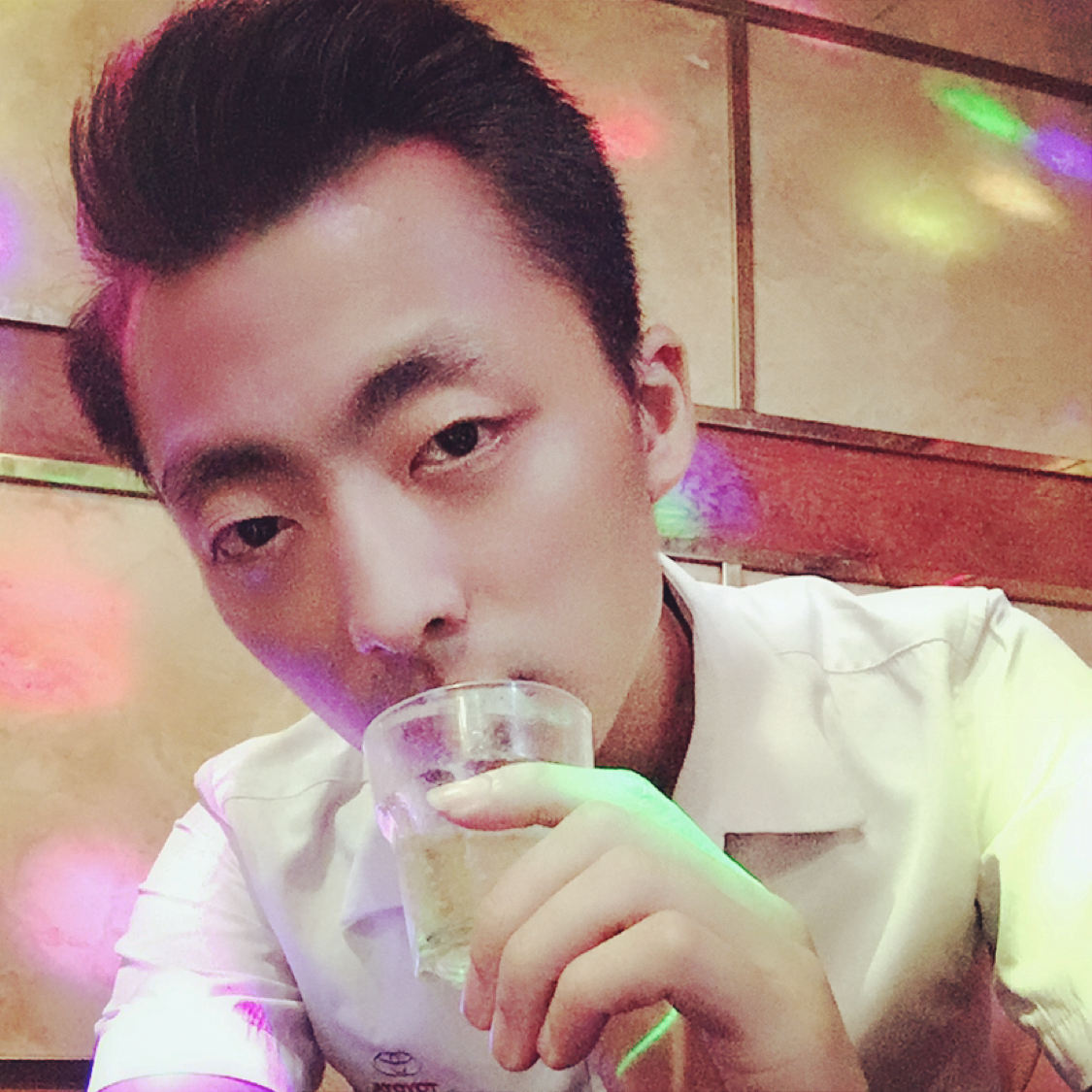 峰了一样的照片
