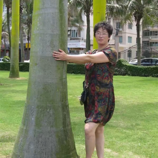 7851的照片