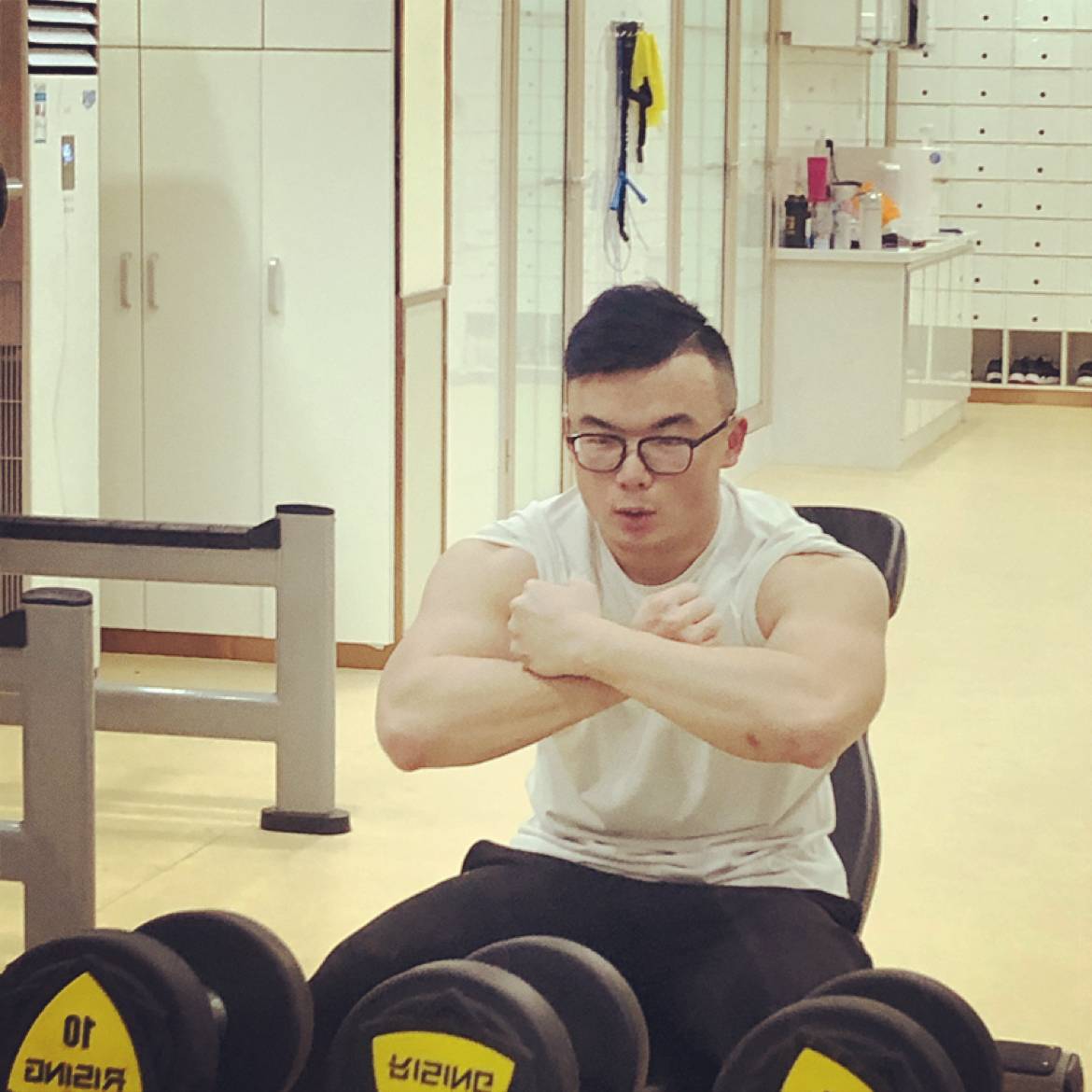 jkjkjk11的照片