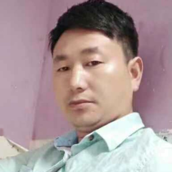 衣老板的照片