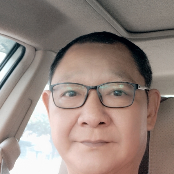 老赵先生的照片