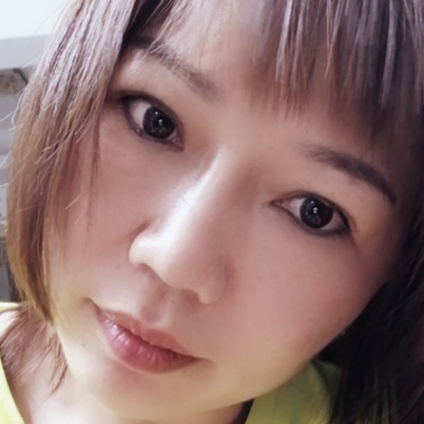 菠萝浅吻悲凉的照片